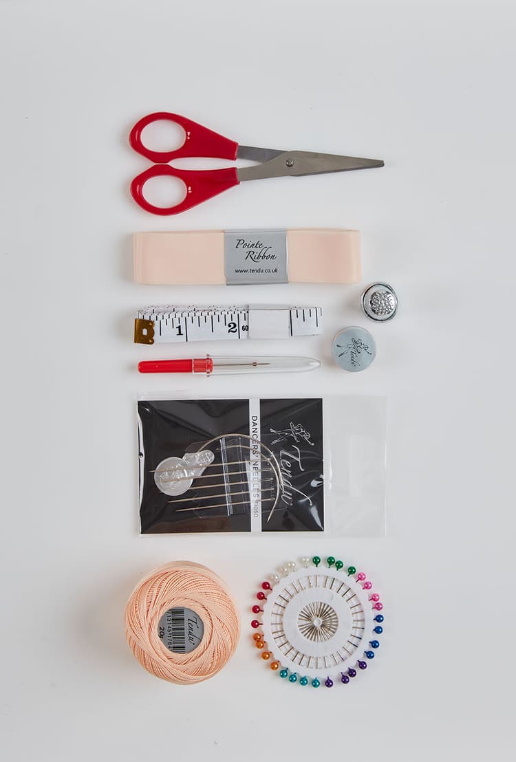 sewing-kit-out