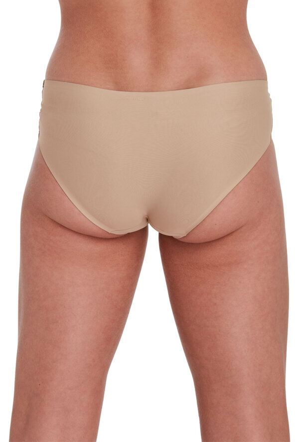 3754w-nude-back Bonded Seam Brief