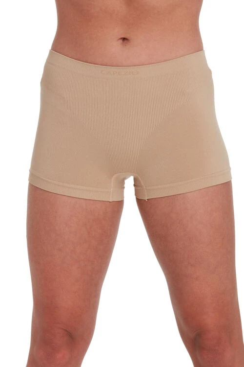 shorts-nude-front Seamless Boy Cut Layering Shorts